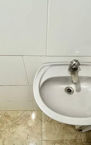 Casa para alugar com 40m², 1 quarto e sem vaga Casa para alugar com 40m², 1 quarto e sem vagaBanheiro