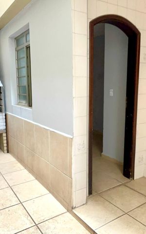 Casa para alugar com 270m², 5 quartos e 5 vagas Casa para alugar com 270m², 5 quartos e 5 vagasQuintal