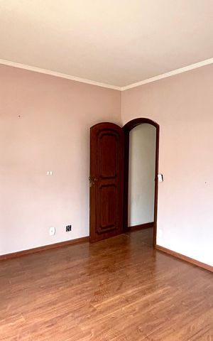 Casa para alugar com 270m², 5 quartos e 5 vagas Casa para alugar com 270m², 5 quartos e 5 vagasQuarto 1