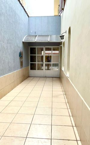 Casa para alugar com 270m², 5 quartos e 5 vagas Casa para alugar com 270m², 5 quartos e 5 vagasQuintal