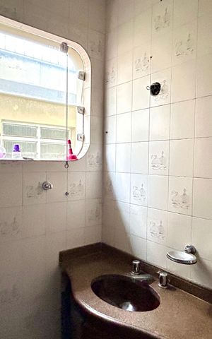 Casa para alugar com 270m², 5 quartos e 5 vagas Casa para alugar com 270m², 5 quartos e 5 vagasBanheiro 2