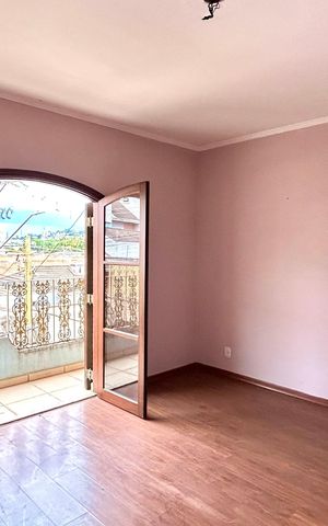 Casa para alugar com 270m², 5 quartos e 5 vagas Casa para alugar com 270m², 5 quartos e 5 vagasQuarto 1