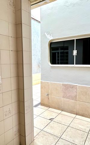 Casa para alugar com 270m², 5 quartos e 5 vagas Casa para alugar com 270m², 5 quartos e 5 vagasÁrea de Serviço