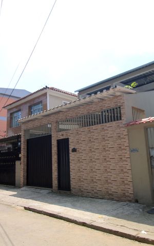 Casa para alugar com 35m², 1 quarto e sem vagaFachada da casa