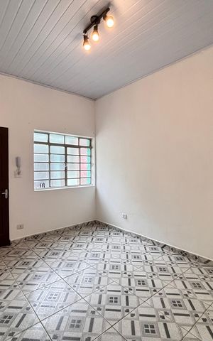 Casa para alugar com 40m², 1 quarto e sem vaga