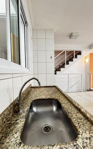 Casa para alugar com 113m², 2 quartos e 2 vagas Casa para alugar com 113m², 2 quartos e 2 vagasCozinha