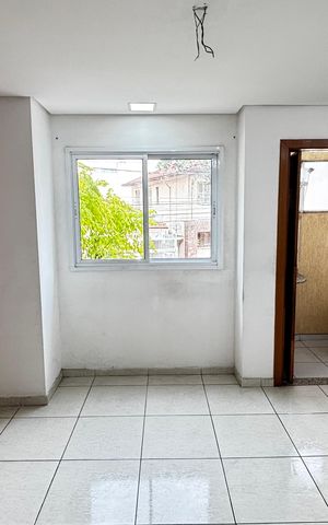 Casa para alugar com 113m², 2 quartos e 2 vagas Casa para alugar com 113m², 2 quartos e 2 vagasSala