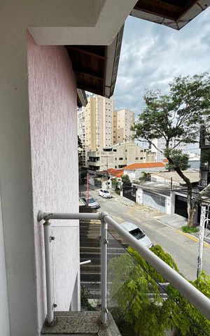 Casa para alugar com 113m², 2 quartos e 2 vagas Casa para alugar com 113m², 2 quartos e 2 vagasVaranda da Suíte 1
