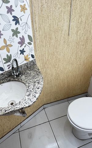 Casa para alugar com 113m², 2 quartos e 2 vagas Casa para alugar com 113m², 2 quartos e 2 vagasLavabo