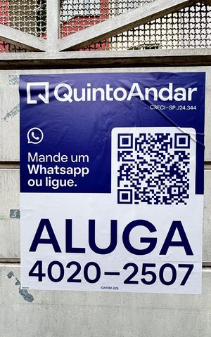 Casa para alugar com 113m², 2 quartos e 2 vagas Casa para alugar com 113m², 2 quartos e 2 vagasFachada