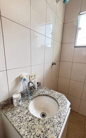 Casa para alugar com 113m², 2 quartos e 2 vagas Casa para alugar com 113m², 2 quartos e 2 vagasBanheiro da Suíte 1