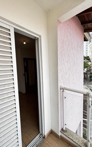 Casa para alugar com 113m², 2 quartos e 2 vagas Casa para alugar com 113m², 2 quartos e 2 vagasVaranda da Suíte 1