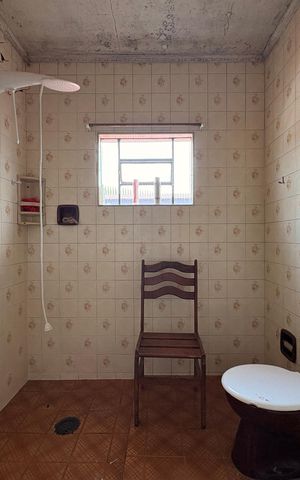 Casa para alugar com 130m², 2 quartos e 1 vaga Casa para alugar com 130m², 2 quartos e 1 vagaBanheiro