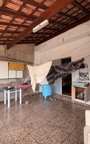 Casa para alugar com 130m², 2 quartos e 1 vaga Casa para alugar com 130m², 2 quartos e 1 vagaVaranda/ lavanderia