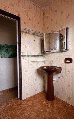 Casa para alugar com 130m², 2 quartos e 1 vaga Casa para alugar com 130m², 2 quartos e 1 vagaBanheiro