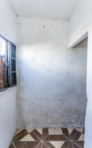 Casa à venda com 40m², 2 quartos e sem vaga Casa à venda com 40m², 2 quartos e sem vagaQuarto 2