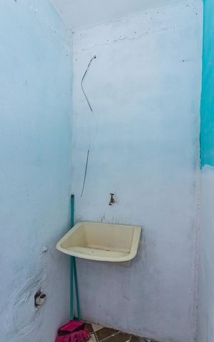 Casa à venda com 40m², 2 quartos e sem vaga Casa à venda com 40m², 2 quartos e sem vagaÁrea de Serviço