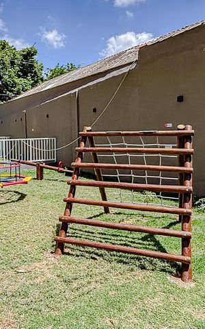 Apartamento à venda com 35m², 1 quarto e sem vagaÁrea comum - Playground