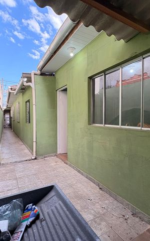 Casa à venda com 182m², 4 quartos e 1 vaga Casa à venda com 182m², 4 quartos e 1 vagaLavanderia casa 2
