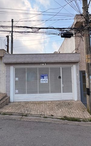 Casa à venda com 182m², 4 quartos e 1 vaga Casa à venda com 182m², 4 quartos e 1 vagaFachada + placa grande PPJV-891
