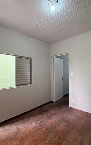 Casa à venda com 182m², 4 quartos e 1 vaga Casa à venda com 182m², 4 quartos e 1 vagaSala casa 3