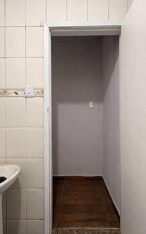 Casa à venda com 182m², 4 quartos e 1 vaga Casa à venda com 182m², 4 quartos e 1 vagaBanheiro casa 2