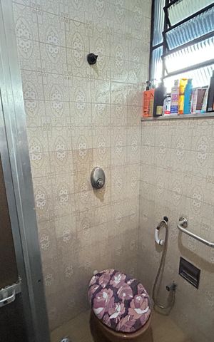 Casa à venda com 100m², 3 quartos e 1 vagaBanheiro 2
