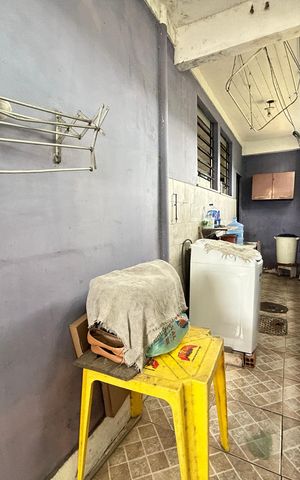 Casa à venda com 100m², 3 quartos e 1 vagaÁrea de Serviço