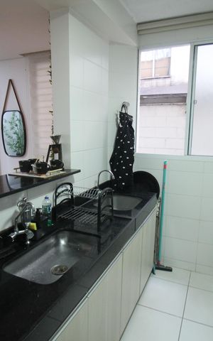 Apartamento à venda com 45m², 2 quartos e 1 vagaCozinha e Área de Serviço