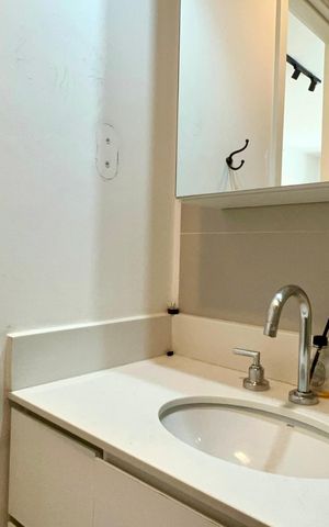 Studio para alugar com 25m², 1 quarto e sem vaga Studio para alugar com 25m², 1 quarto e sem vagaBanheiro