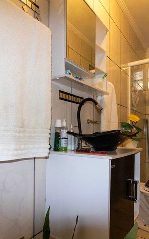 Casa para alugar com 300m², 2 quartos e 1 vaga Casa para alugar com 300m², 2 quartos e 1 vagaBanheiro