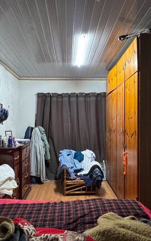 Casa à venda com 252m², 2 quartos e 2 vagas Casa à venda com 252m², 2 quartos e 2 vagasQuarto 1