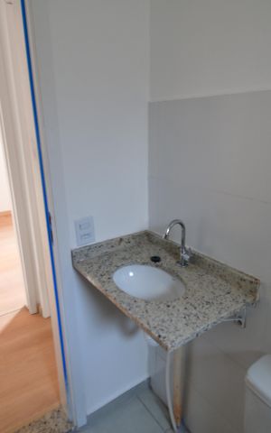 Apartamento à venda com 66m², 2 quartos e 1 vagaBanheiro Social