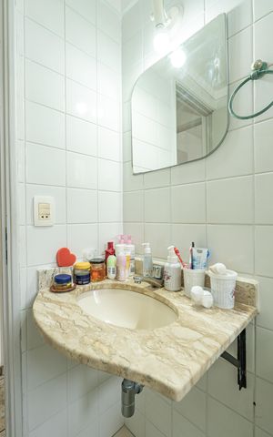 Apartamento à venda com 48m², 2 quartos e 1 vagaBanheiro