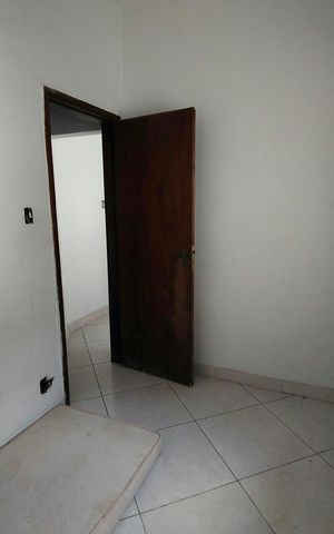 Casa à venda com 360m², 6 quartos e 2 vagasQuarto 5