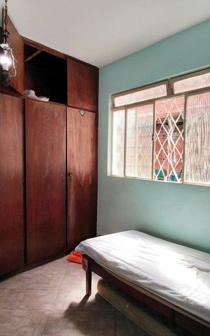 Casa à venda com 360m², 6 quartos e 2 vagasQuarto 3