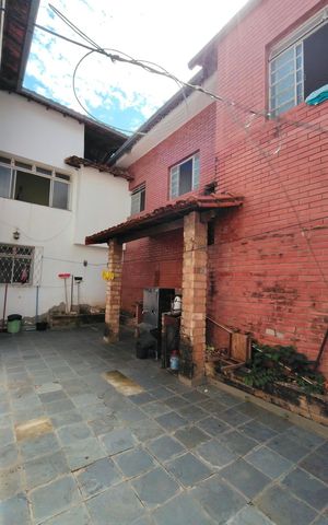 Casa à venda com 360m², 6 quartos e 2 vagasÁrea Gourmet 