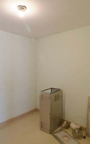 Casa à venda com 266m², 4 quartos e 5 vagas Casa à venda com 266m², 4 quartos e 5 vagasDespensa