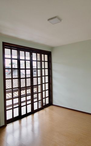 Casa à venda com 266m², 4 quartos e 5 vagas Casa à venda com 266m², 4 quartos e 5 vagasQuarto 2
