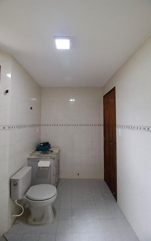 Casa à venda com 266m², 4 quartos e 5 vagas Casa à venda com 266m², 4 quartos e 5 vagasBanheiro - Suíte