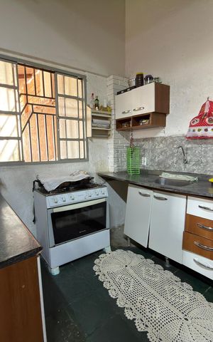 Casa à venda com 400m², 3 quartos e 4 vagas