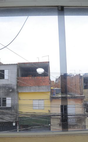 Casa para alugar com 80m², 1 quarto e 1 vaga Casa para alugar com 80m², 1 quarto e 1 vagaVista da janela da sala