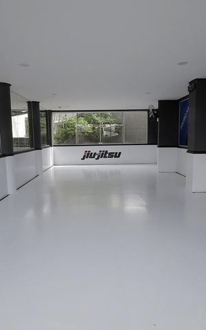 Apartamento à venda com 62m², 3 quartos e 1 vaga Apartamento à venda com 62m², 3 quartos e 1 vagaSala de Jiu-Jitsu