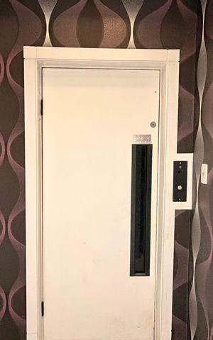 Apartamento à venda com 270m², 4 quartos e 3 vagas Apartamento à venda com 270m², 4 quartos e 3 vagasHall de entrada