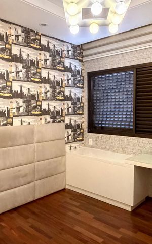Apartamento à venda com 270m², 4 quartos e 3 vagas Apartamento à venda com 270m², 4 quartos e 3 vagasQuarto