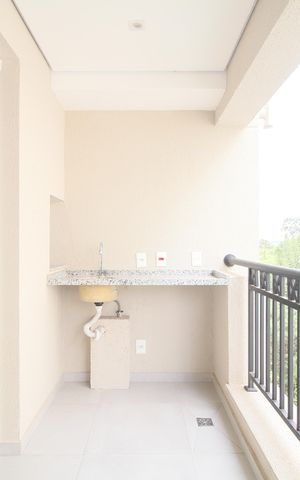 Apartamento para alugar com 60m², 2 quartos e 2 vagasVaranda