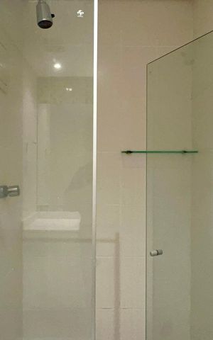 Apartamento para alugar com 87m², 2 quartos e 2 vagas Apartamento para alugar com 87m², 2 quartos e 2 vagasBanheiro da Suíte