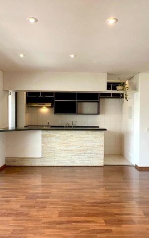 Apartamento para alugar com 87m², 2 quartos e 2 vagas Apartamento para alugar com 87m², 2 quartos e 2 vagasSala