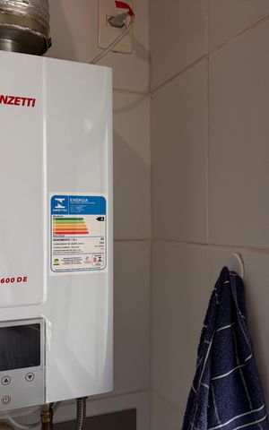Apartamento à venda com 77m², 3 quartos e 1 vaga Apartamento à venda com 77m², 3 quartos e 1 vagaCozinha e Área de Serviço