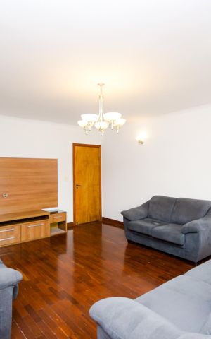 Casa para alugar com 280m², 3 quartos e 5 vagasSala